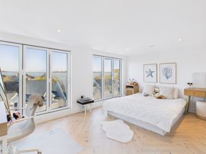 Master bedroom - click for photo gallery